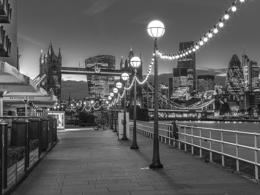 London Riverside Promenade with Tower bridge